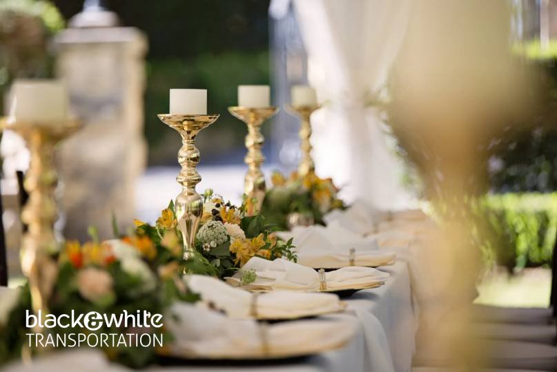 Elegant Outdoor Wedding Reception Table Setup
